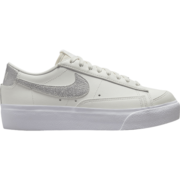 Nike W Blazer Low Platform ESS